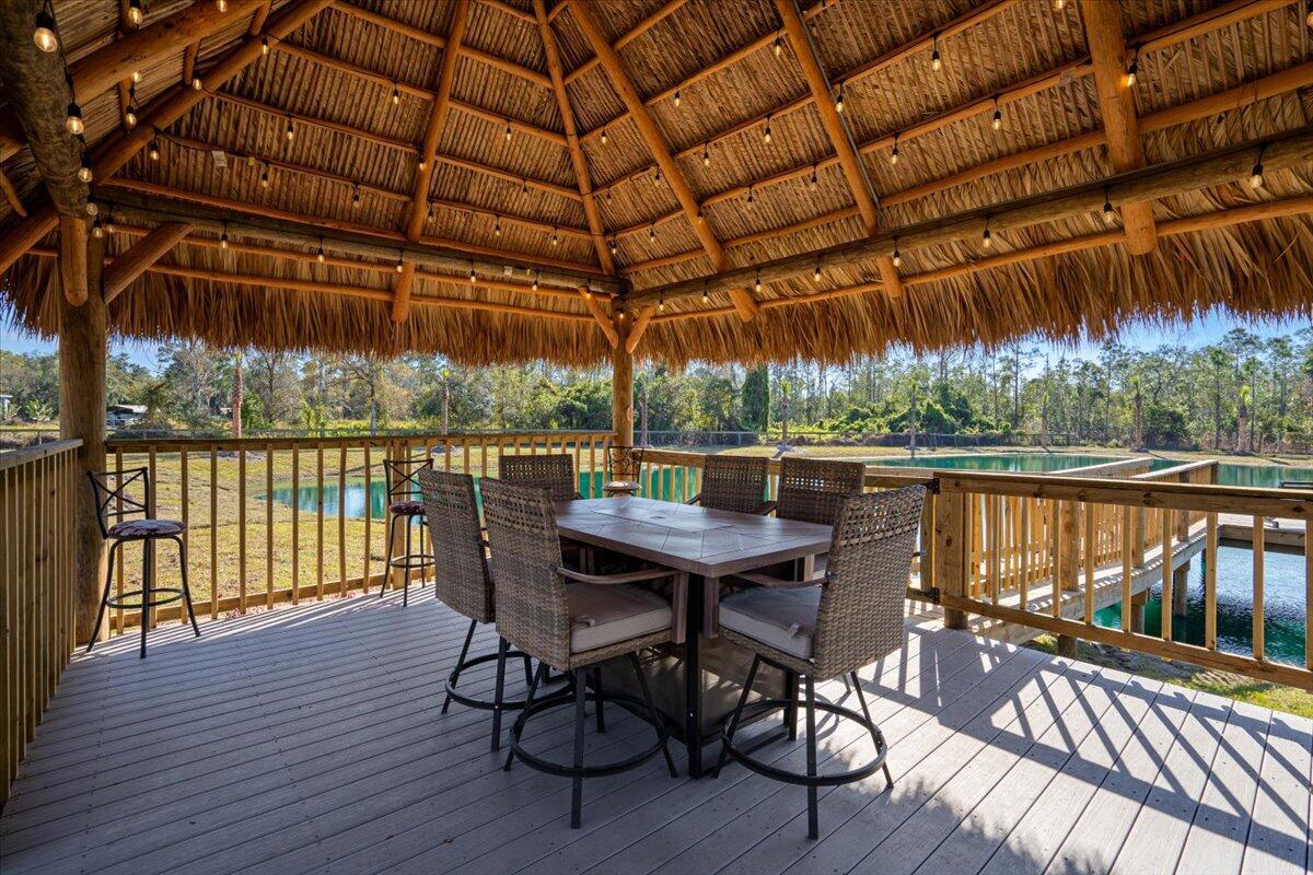 COUNTRY HILLS ESTATES - Residential