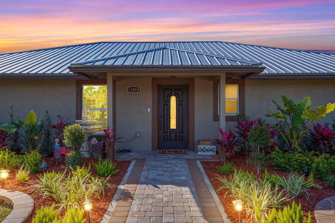 COUNTRY HILLS ESTATES - Residential