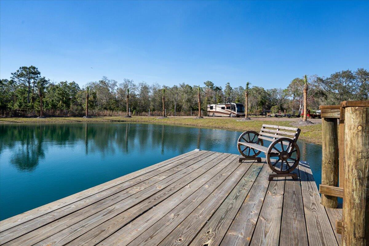 COUNTRY HILLS ESTATES - Residential