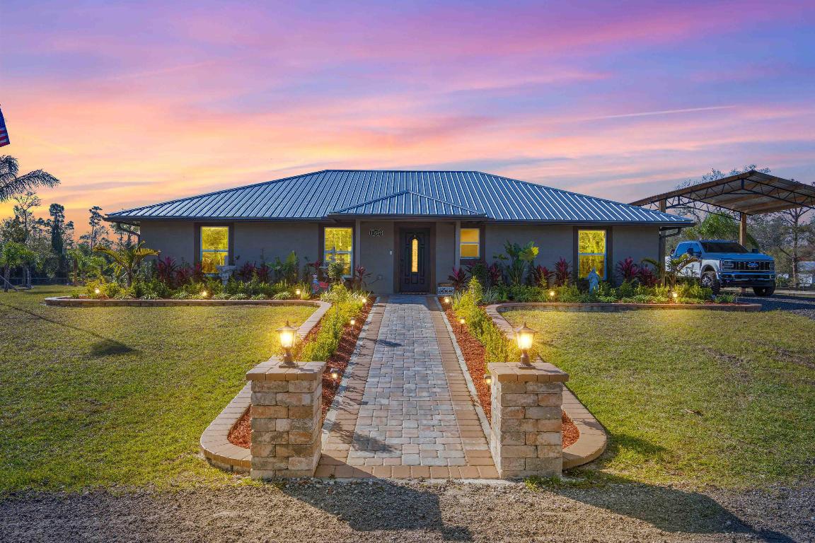 COUNTRY HILLS ESTATES - Residential