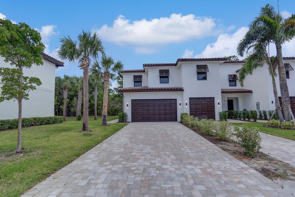 Photo of 406 Bella Sol Way, West Palm Beach, FL 33406 (MLS # B26043057)