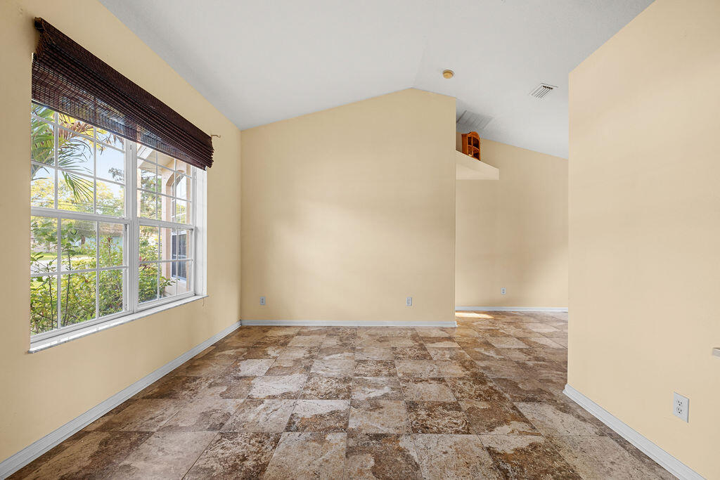 PORT ST LUCIE SECTION  31 - Residential Lease
