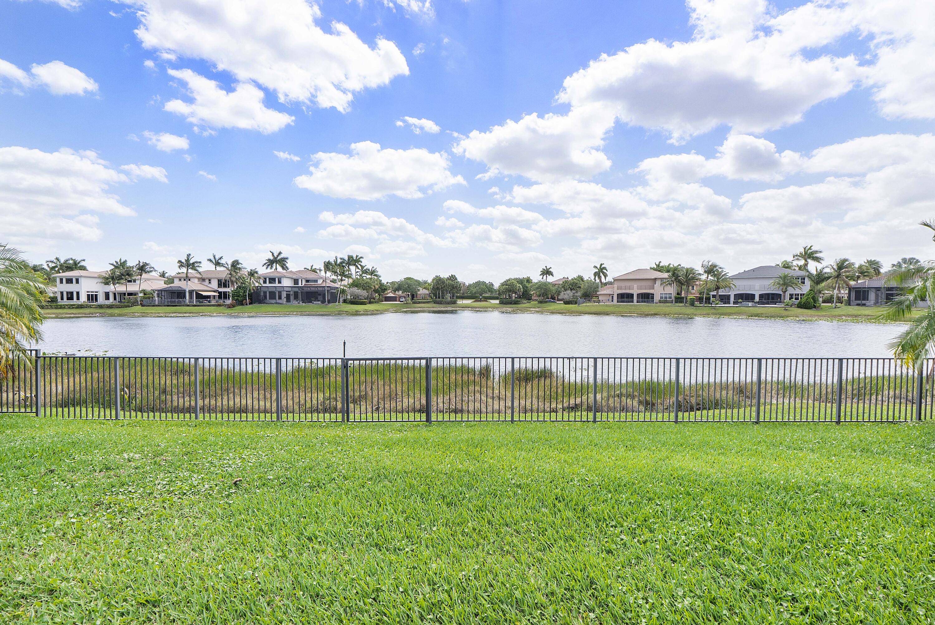 HERON BAY EAST - Residential