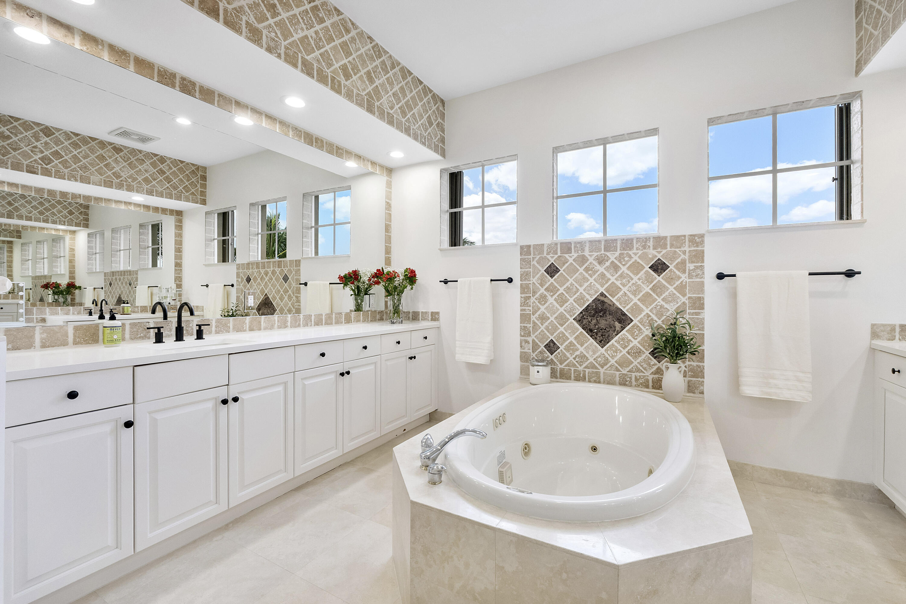 HERON BAY EAST - Residential