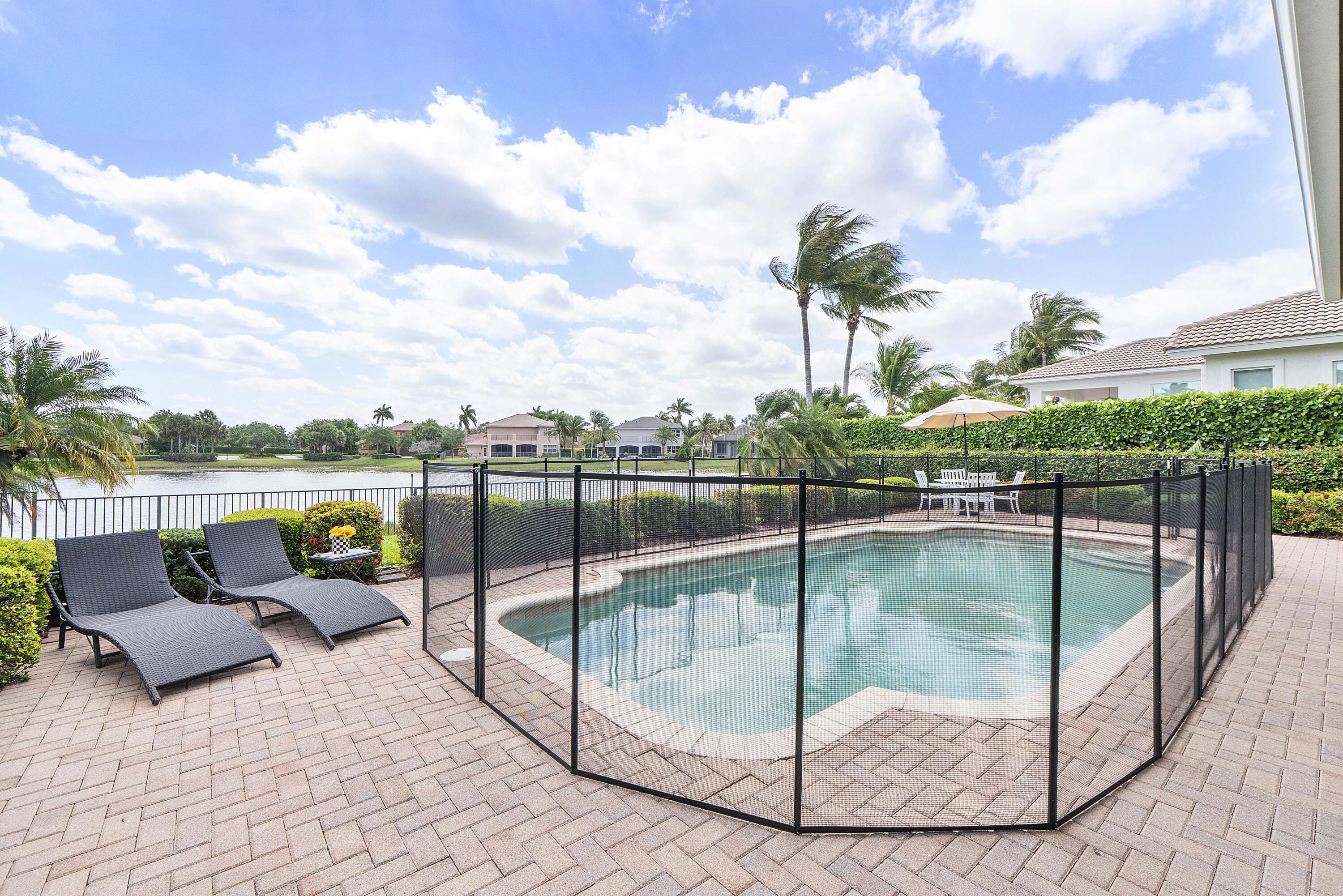 HERON BAY EAST - Residential