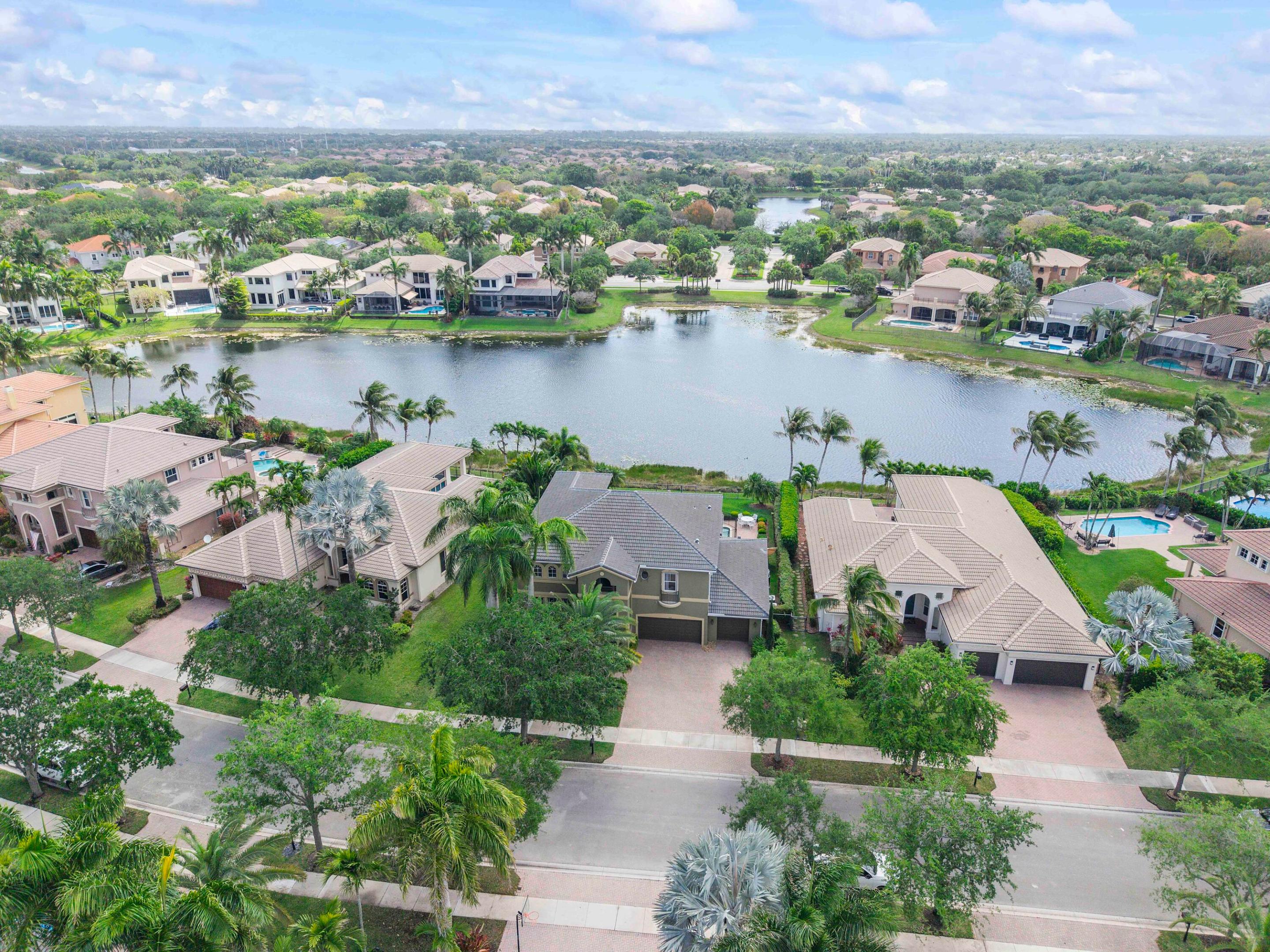 HERON BAY EAST - Residential