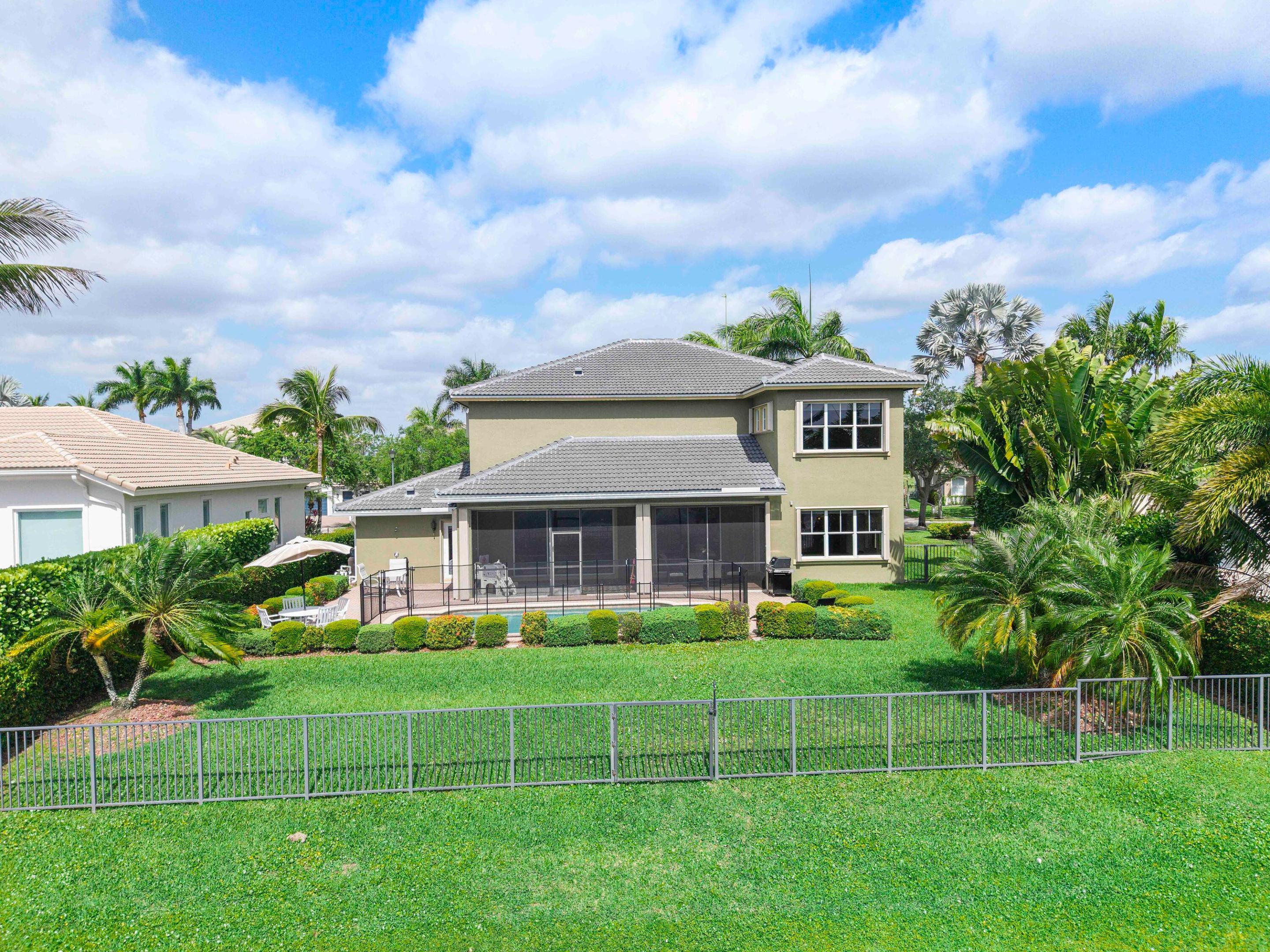 HERON BAY EAST - Residential