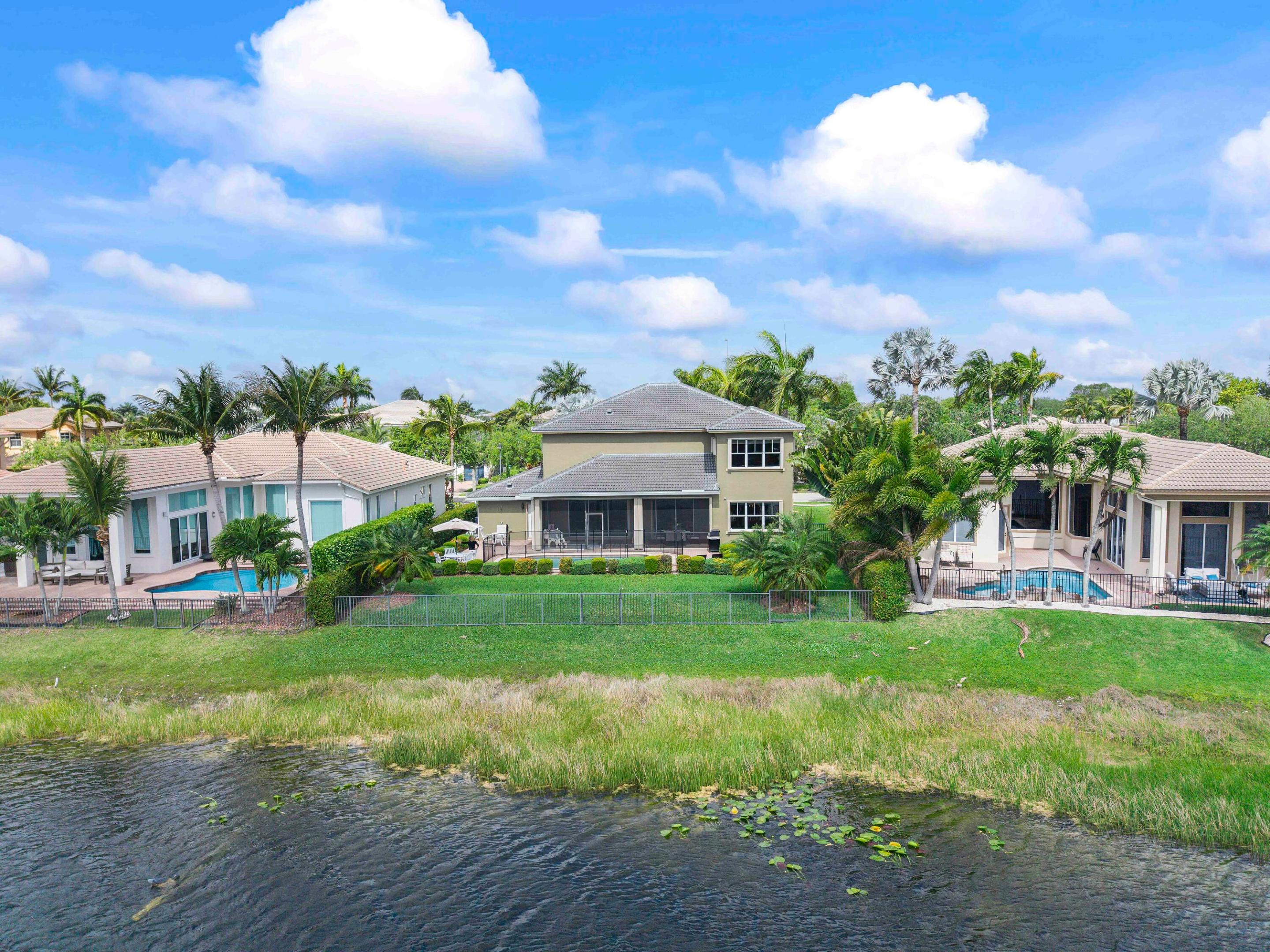 HERON BAY EAST - Residential