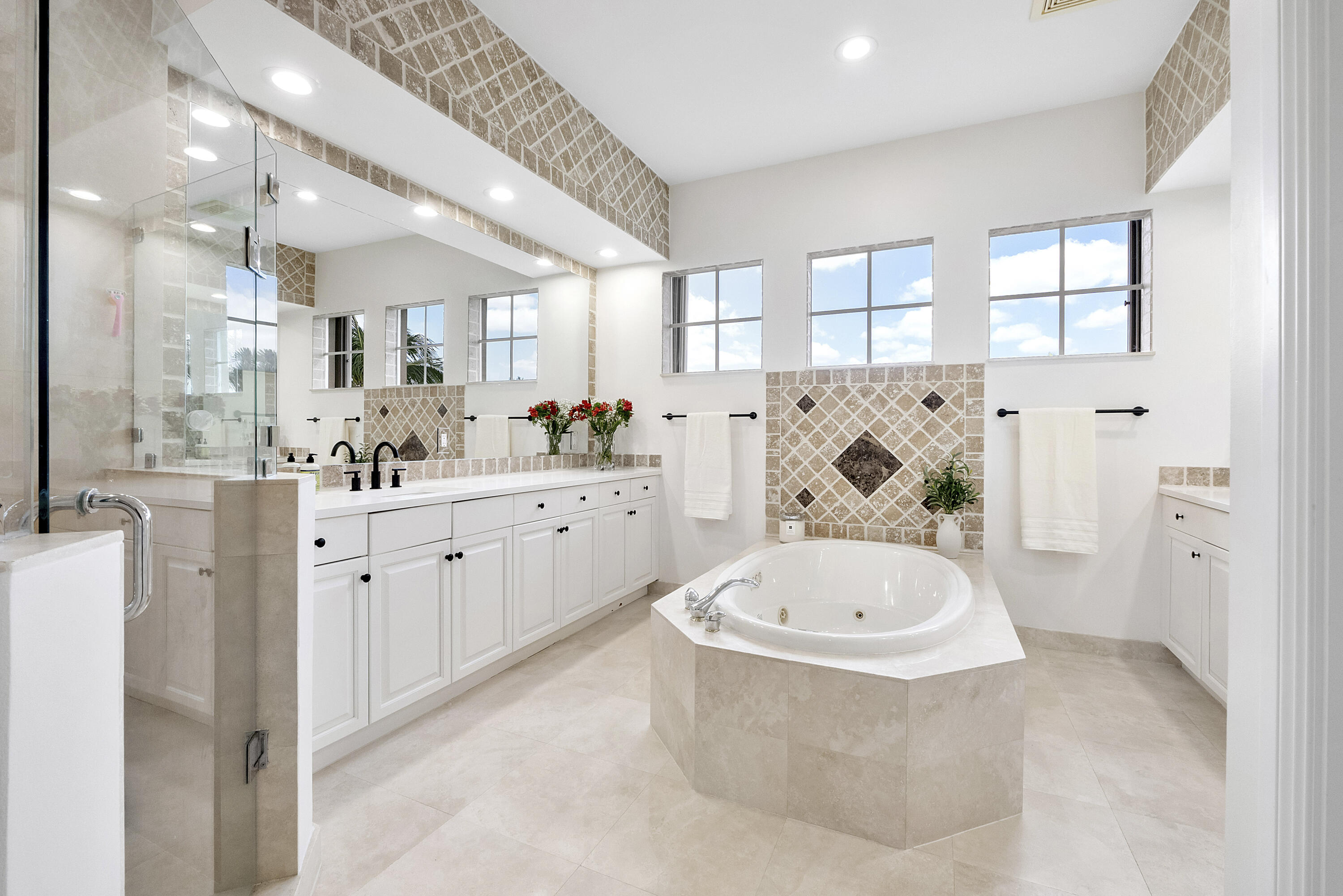 HERON BAY EAST - Residential