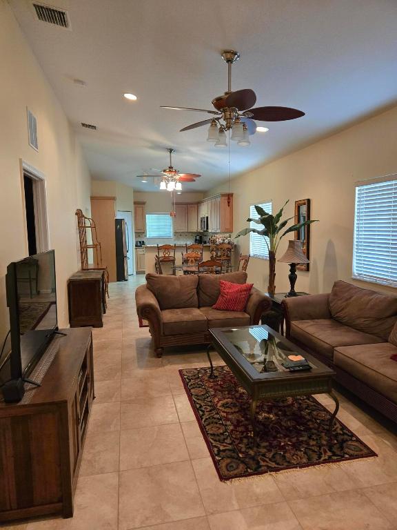 BAYWINDS POD H - Residential