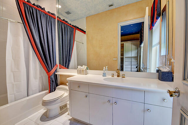 ST ANDREWS COUNTRY CLUB - Residential