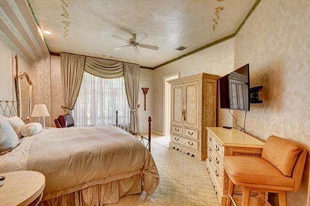 ST ANDREWS COUNTRY CLUB - Residential