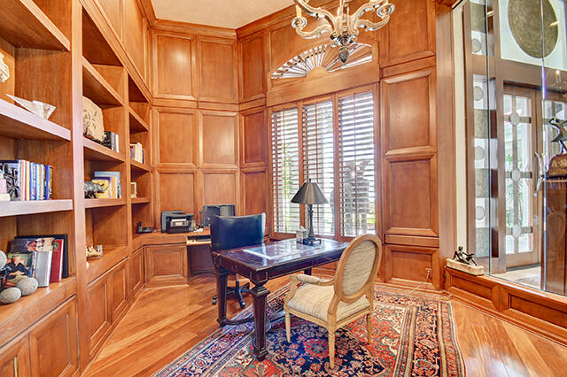 ST ANDREWS COUNTRY CLUB - Residential