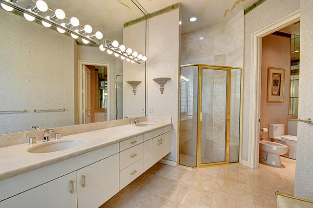 ST ANDREWS COUNTRY CLUB - Residential