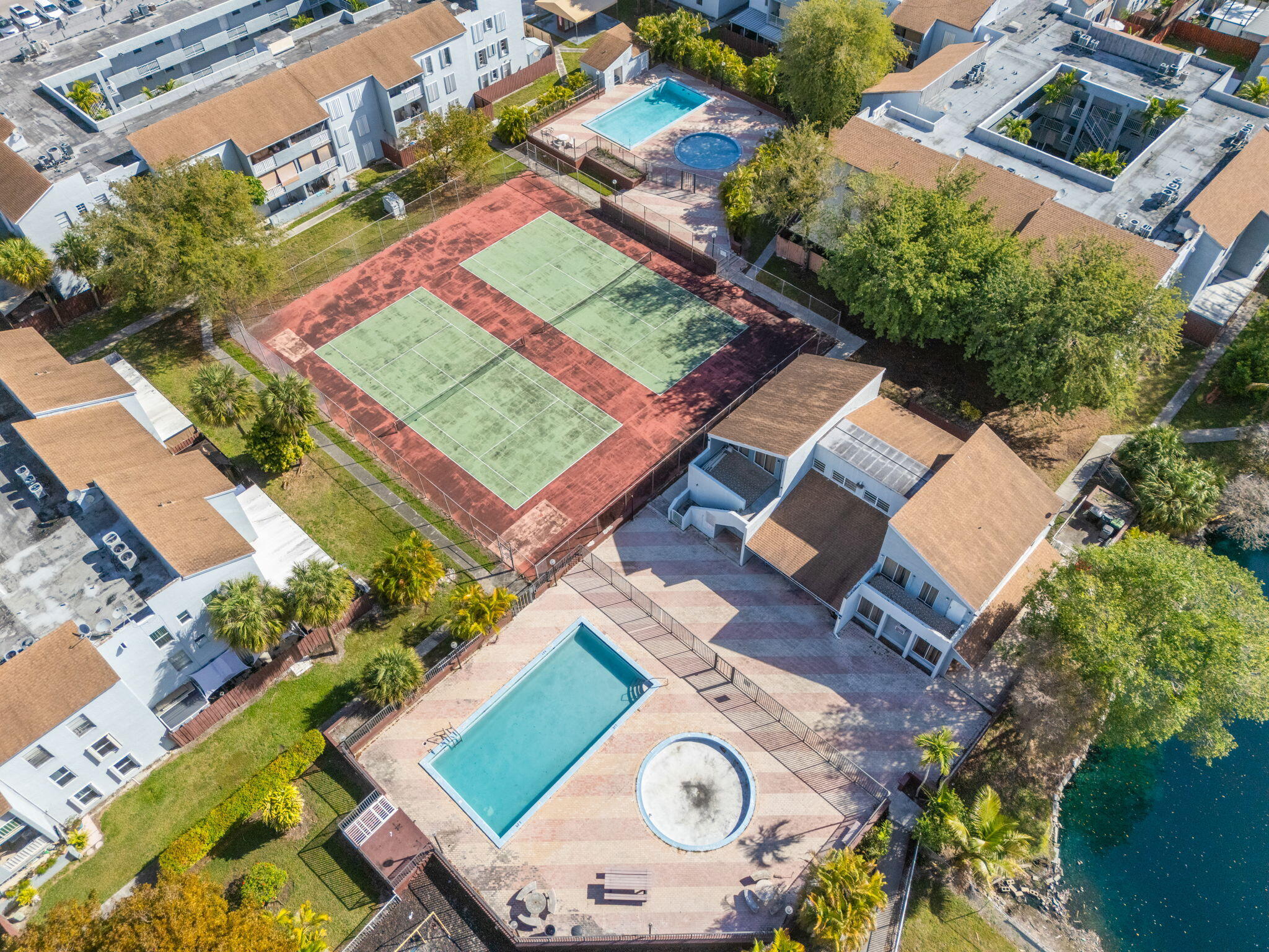 LOS SUENOS CONDO - Residential