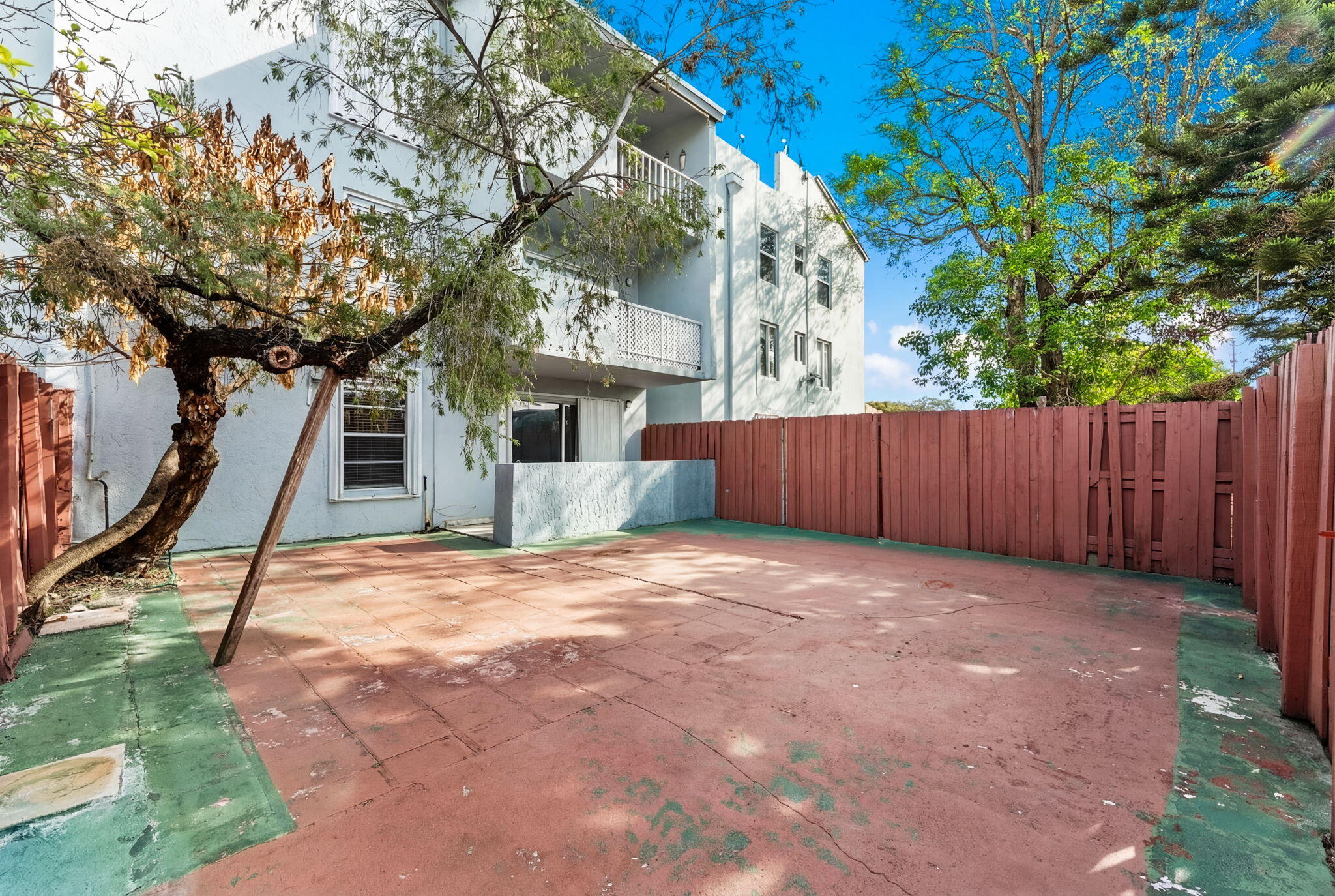 LOS SUENOS CONDO - Residential