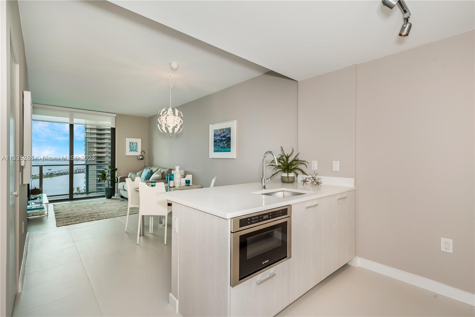 PARAISO BAYVIEWS CONDO - Residential Lease