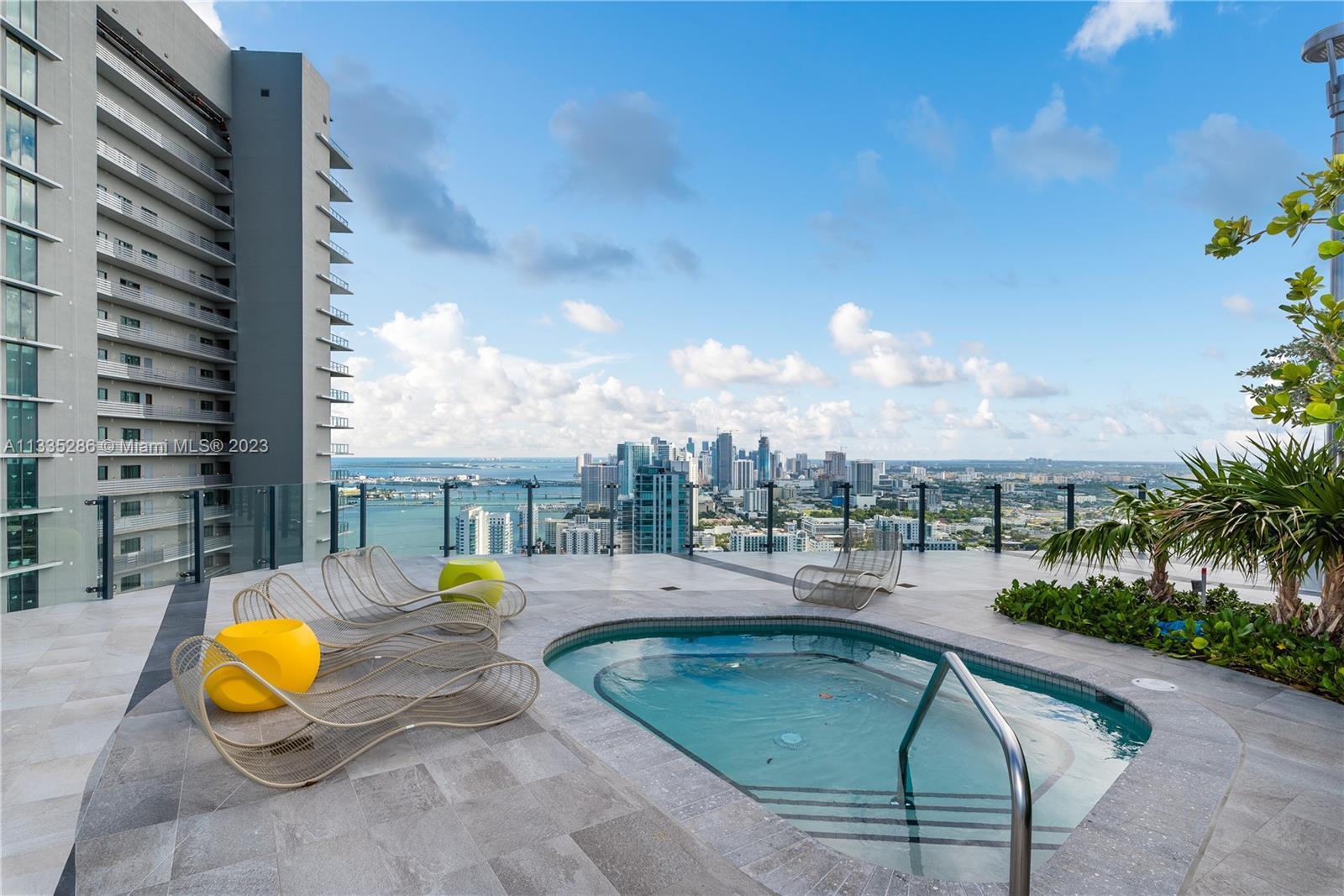 PARAISO BAYVIEWS CONDO - Residential Lease