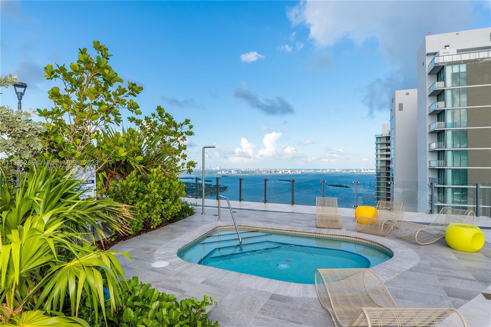 PARAISO BAYVIEWS CONDO - Residential Lease