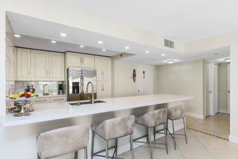Tiny photo for 1147 Hillsboro Mile #803, Hillsboro Beach, FL 33062 (MLS # B26018118)
