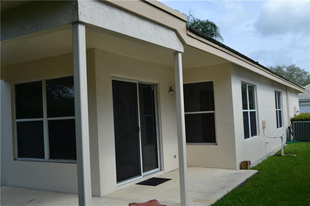 FOREST RIDGE CLUSTER HOME - Residential Lease