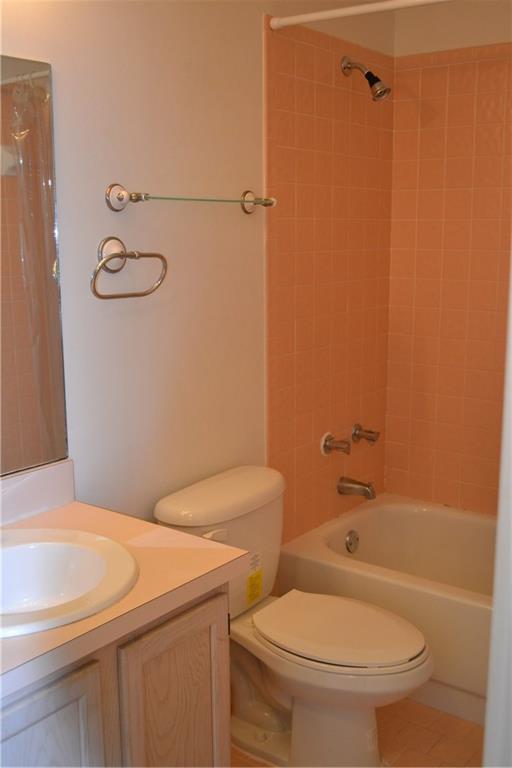 FOREST RIDGE CLUSTER HOME - Residential Lease