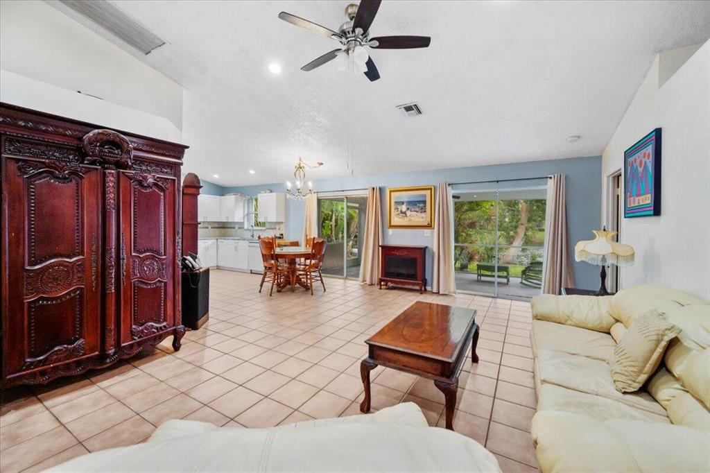 OLIVE TREE PAR 6C - Residential