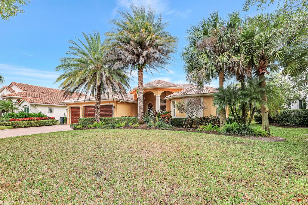 Photo of 4537 SW Long Bay Drive, Palm City, FL 34990 (MLS # R10953484)