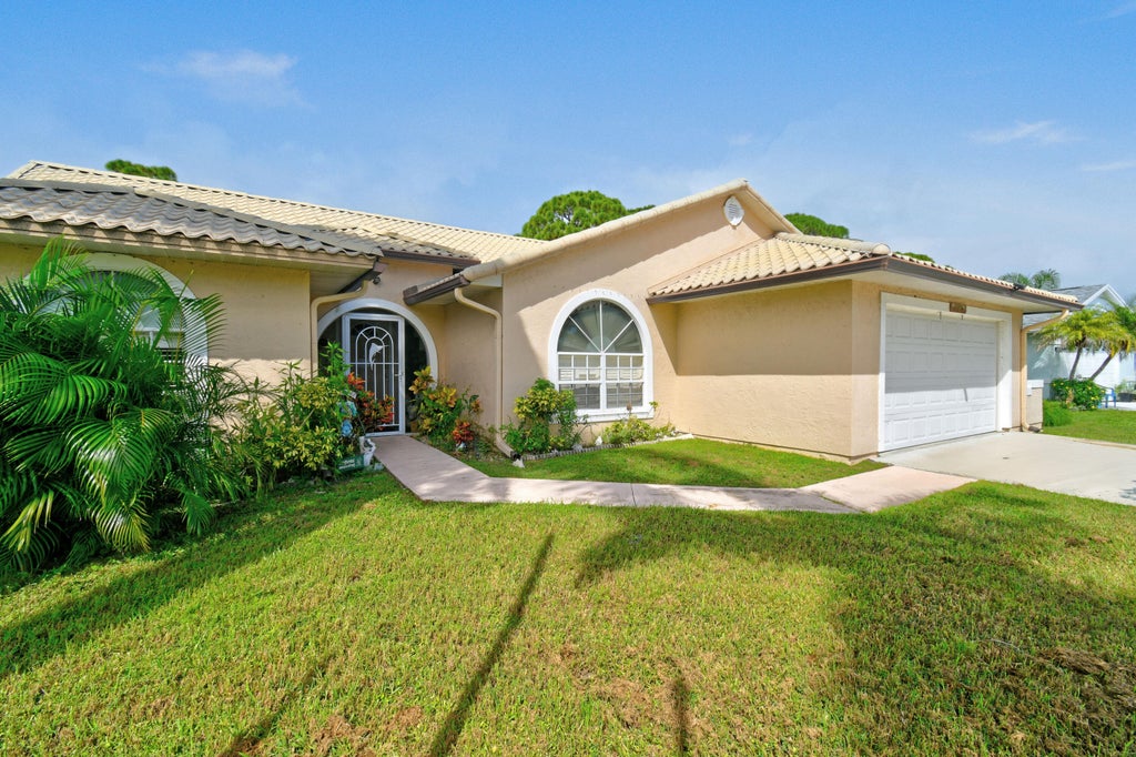 Photo of 1758 SE DUMA Terrace, Port Saint Lucie, FL 34952 (MLS # B26081672)