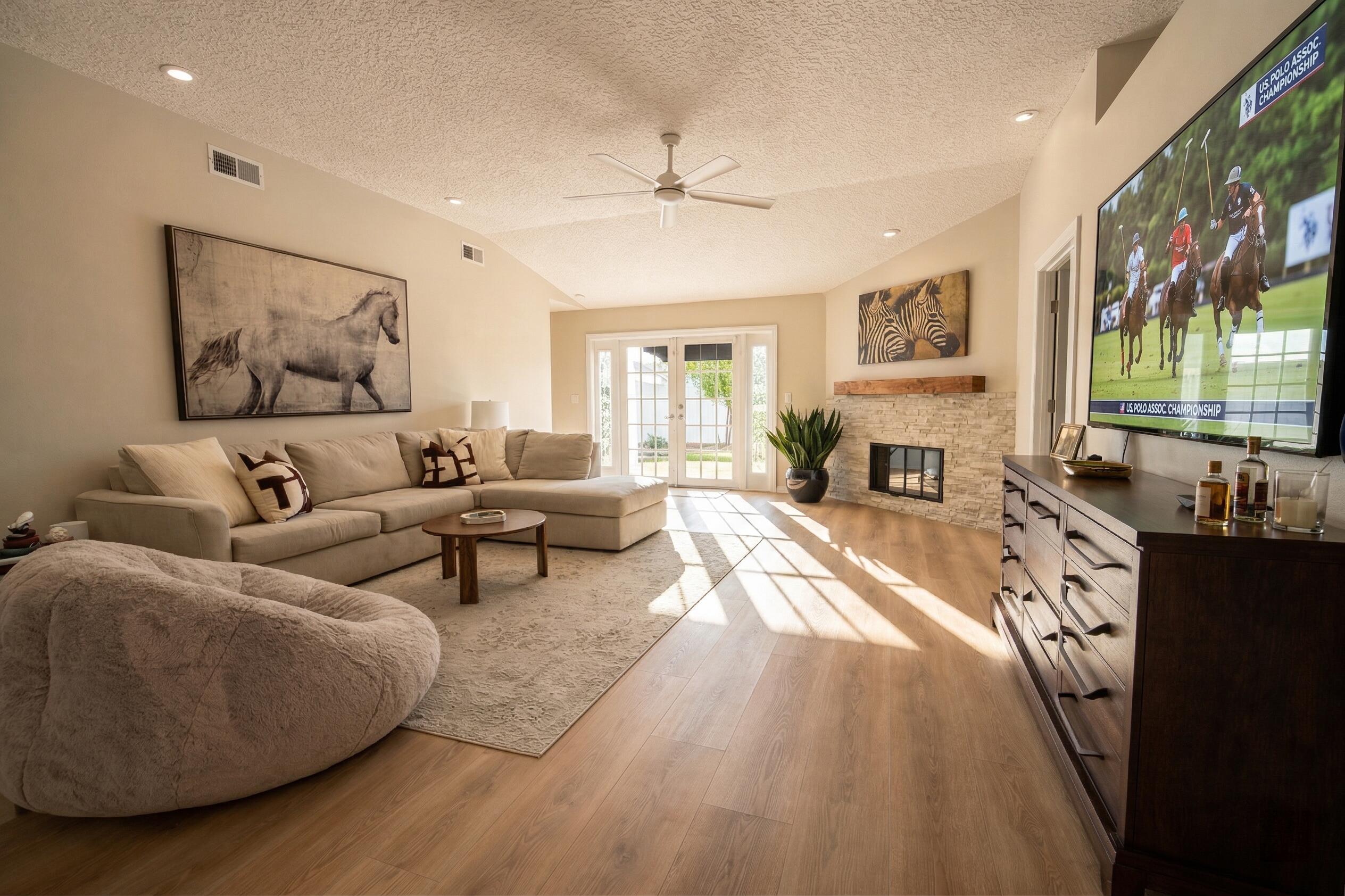 13009 W Meadowbreeze Drive