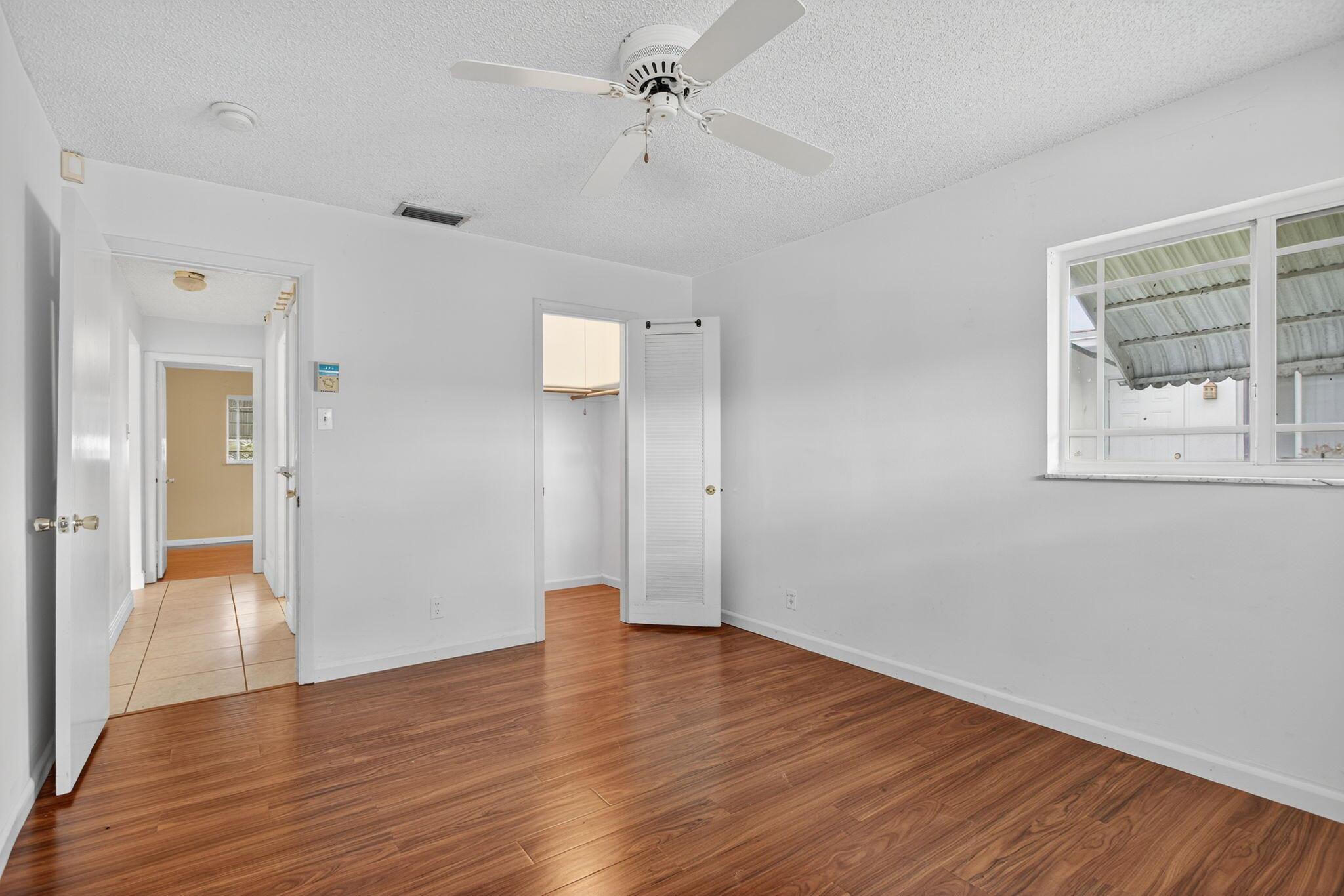 PARADISE GARDENS SEC 4 - Residential