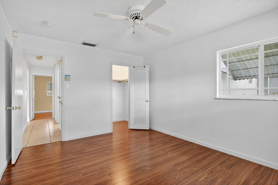 PARADISE GARDENS SEC 4 - Residential