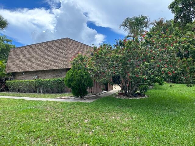 WOODLAND LAKE ESTATES - Residential