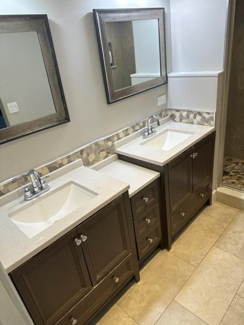 WOODLAND LAKE ESTATES - Residential