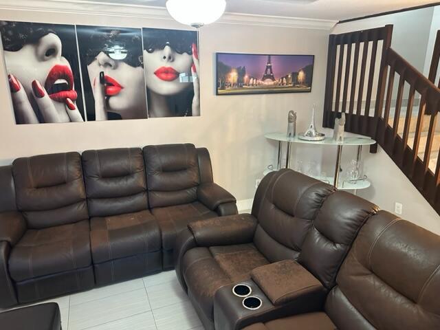 WOODLAND LAKE ESTATES - Residential