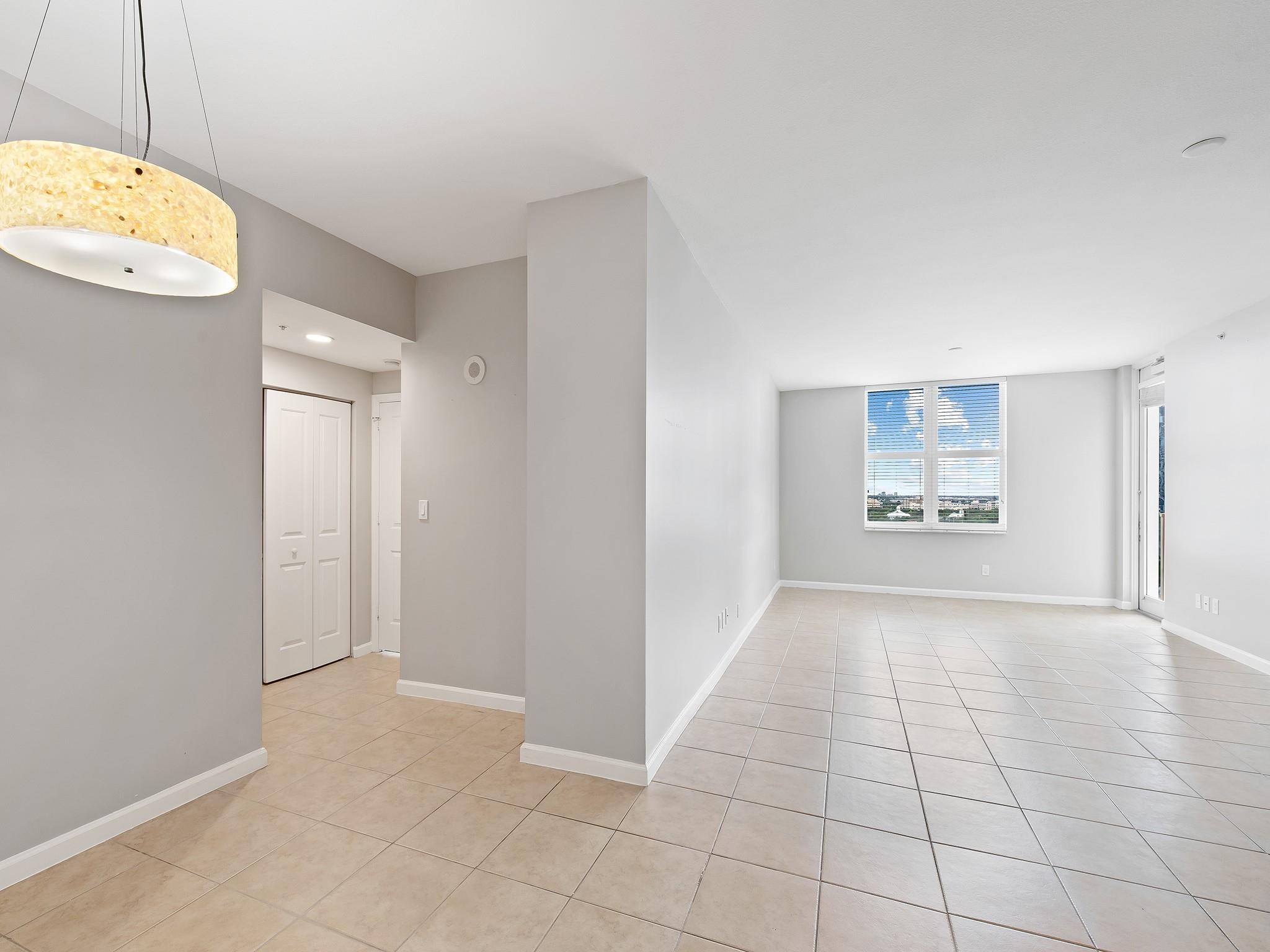 511 SE 5TH AV 1507