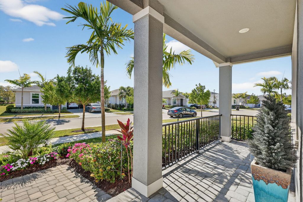 Photo of 6761 Cloverdale Avenue, Port Saint Lucie, FL 34987 (MLS # B26001402)