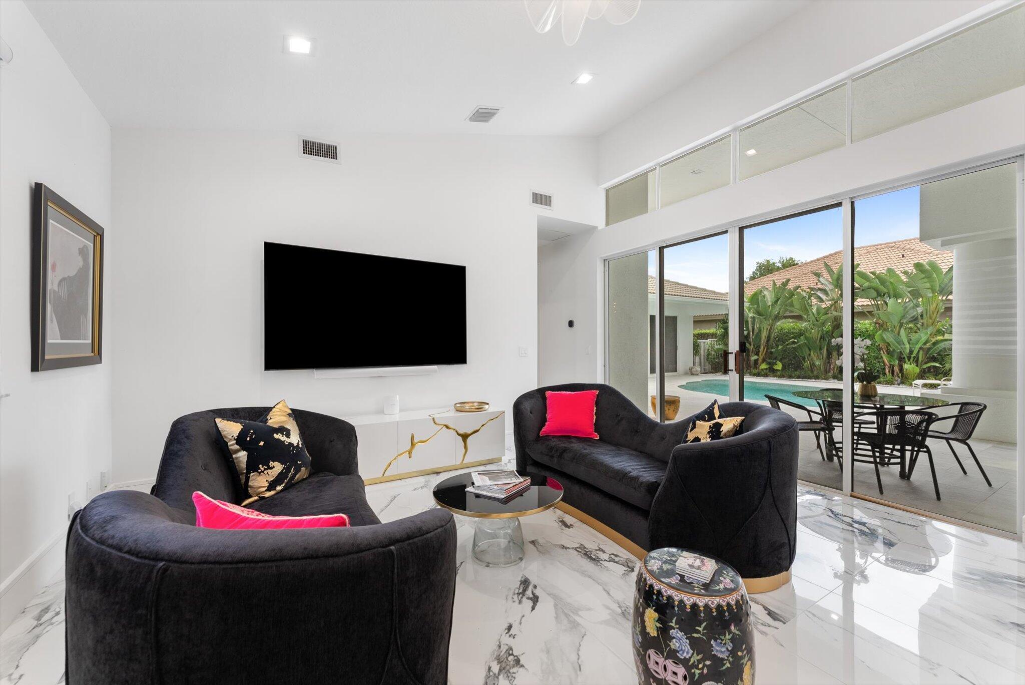La Corniche - Residential