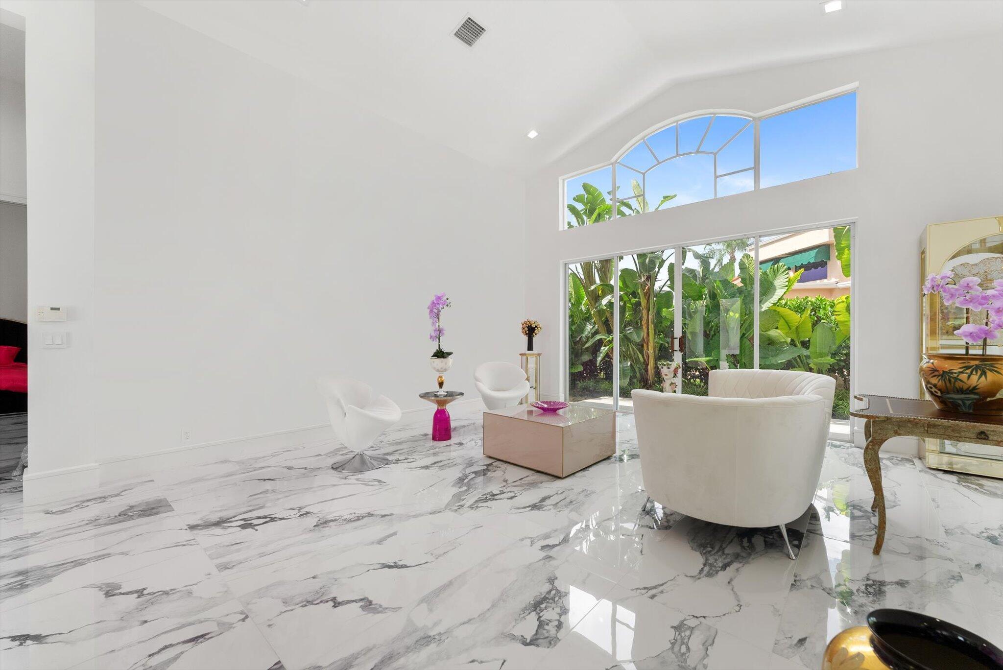 La Corniche - Residential