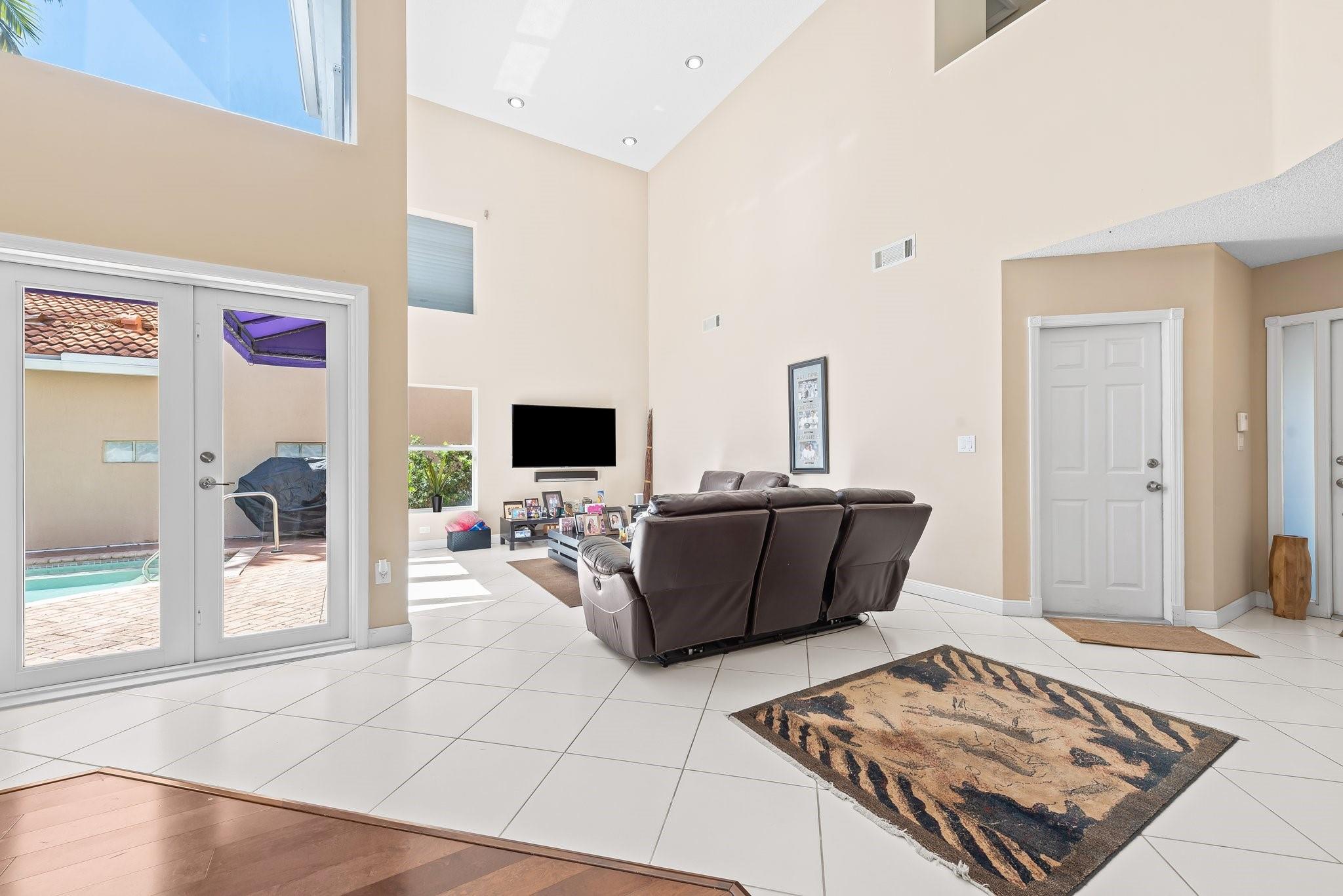 WEST LAKE VILLAGE - Residential