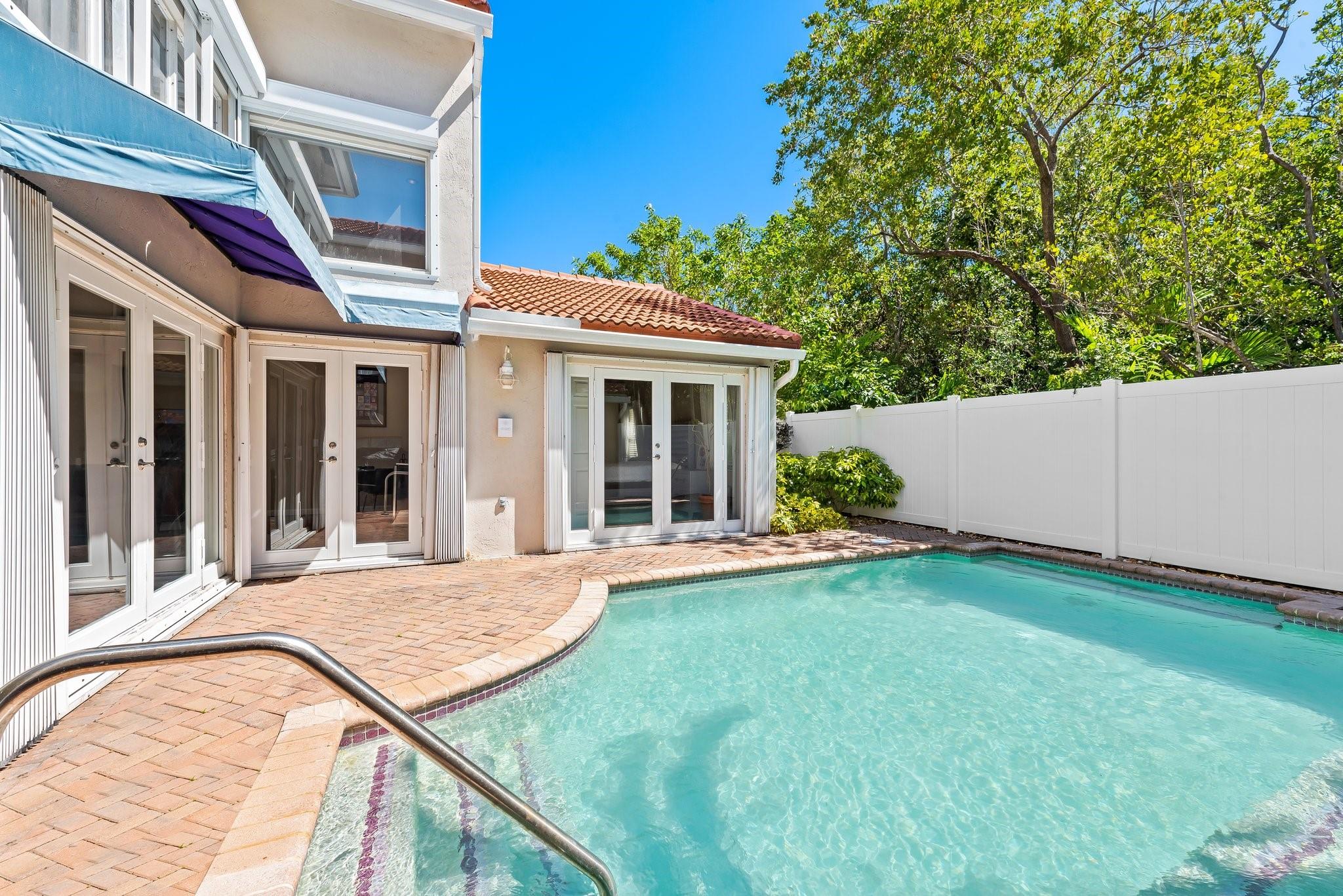 WEST LAKE VILLAGE - Residential