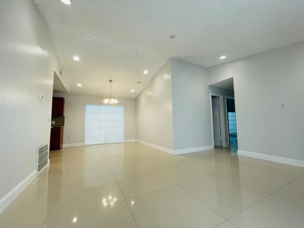 Westview Sec 2 Pt 2 91-7 - Residential Lease