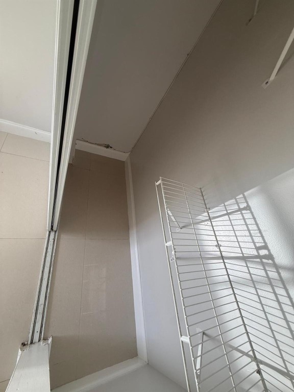 Westview Sec 2 Pt 2 91-7 - Residential Lease