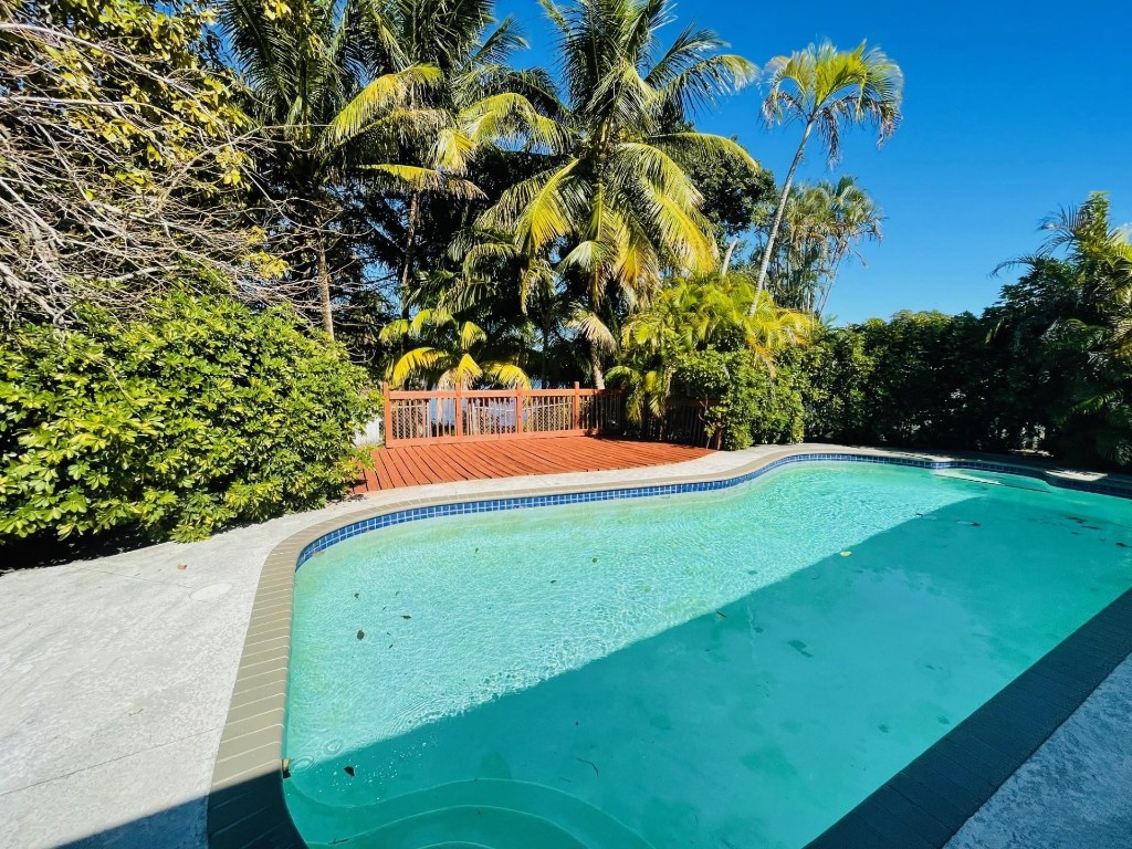 Westview Sec 2 Pt 2 91-7 - Residential Lease