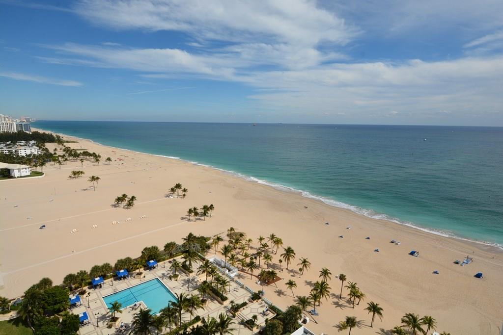 Point of Americas II - Residential