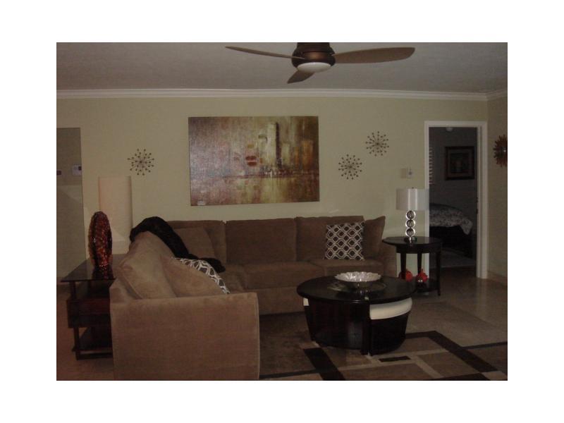 IMPERIAL POINT 3RD SEC - Residential