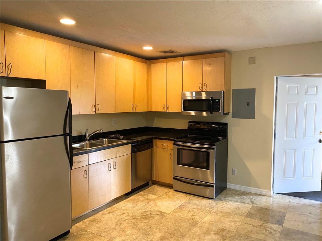 VILLA SUN RAY - Residential Lease