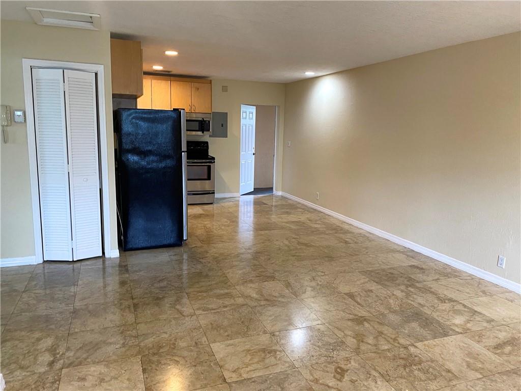 VILLA SUN RAY - Residential Lease