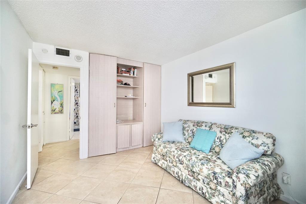 Pompano Beach Club Condo - Residential Lease