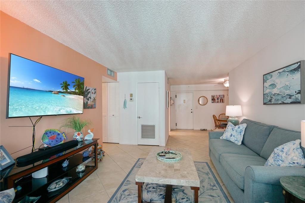 Pompano Beach Club Condo - Residential Lease